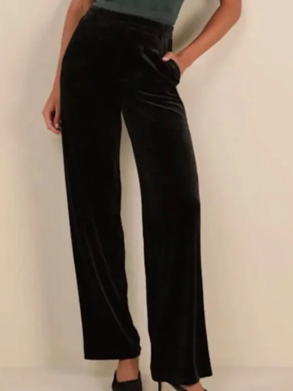 Lulus black velvet straight leg trousers